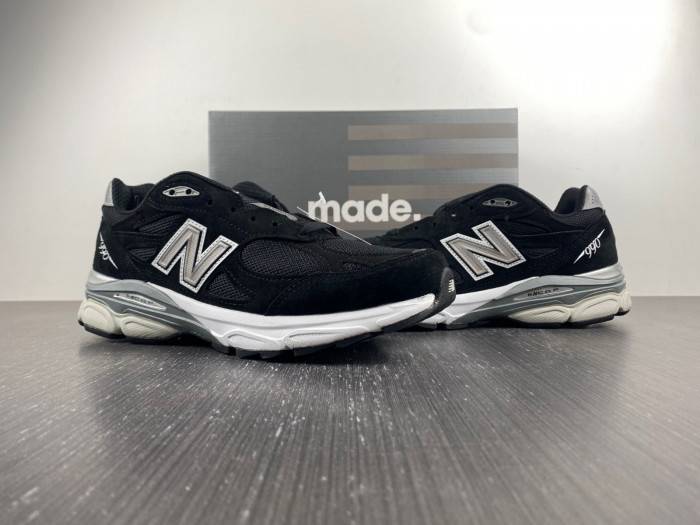 new Ba1an*e 992 navy grey m990bs3