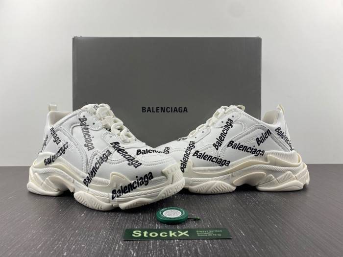 BLCG Sneaker Triple.s.524039 W2FAB9010