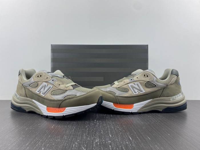 new Ba1an*e 992 wtaps m992wt