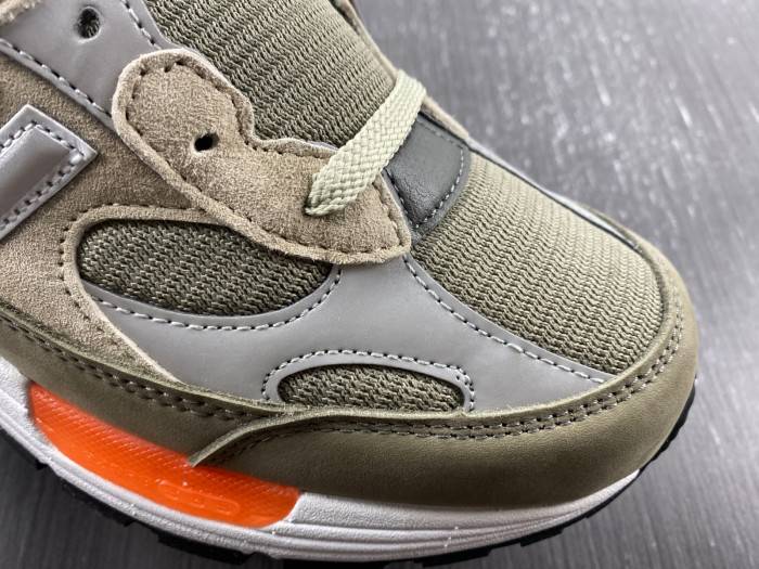 new Ba1an*e 992 wtaps m992wt
