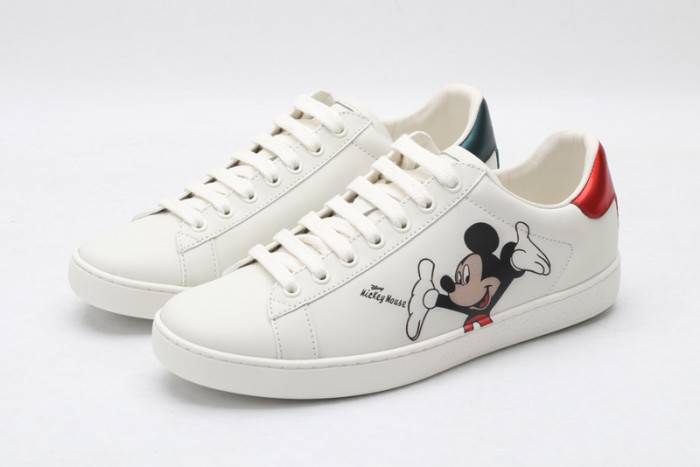 disney & G*u*i