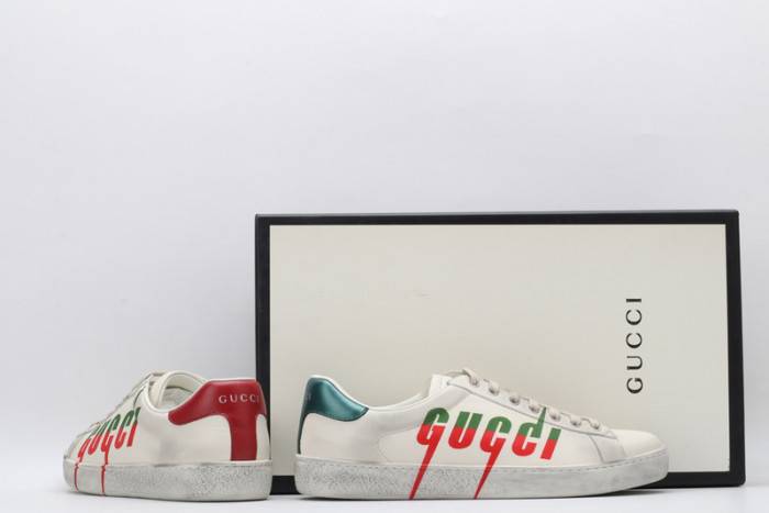 G*u*i ace embroidered low-top sneaker 576137 a38v0 9090