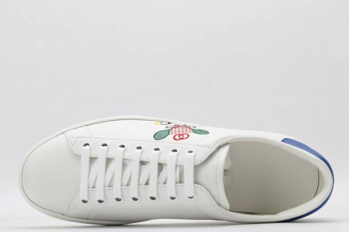 G*u*i ace embroidered low-top sneaker 603696 ay070 9096