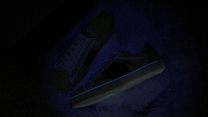 G*u*i ace embroidered low-top sneaker white with snake