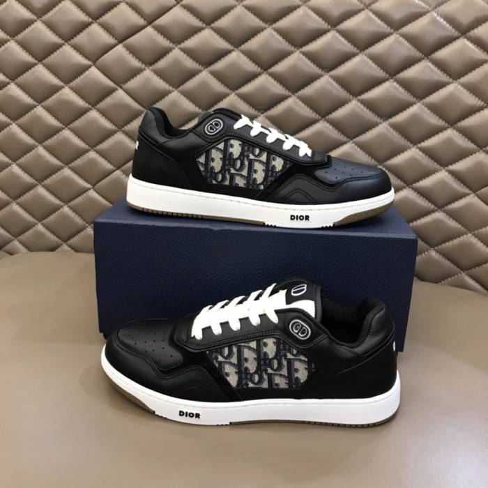 D10R B27 SNEAKER