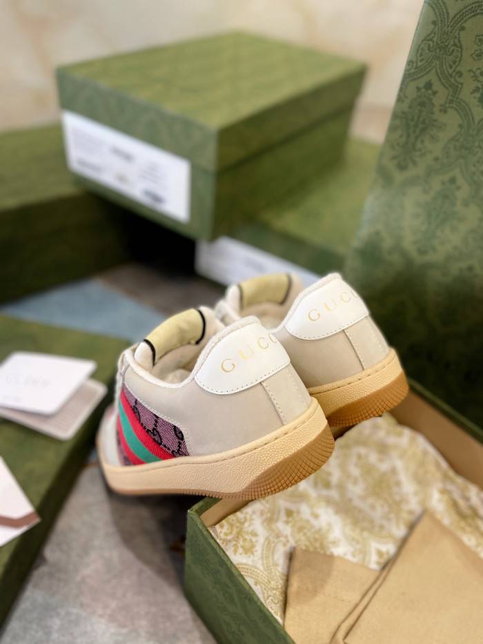 G*u*i sneaker