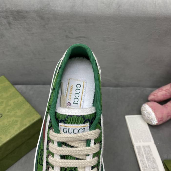 G*u*i sneaker