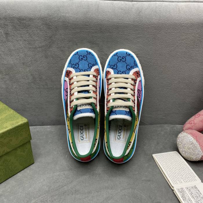 G*u*i sneaker