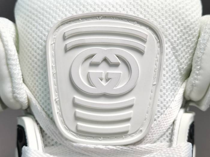 G*u*i basket sneaker