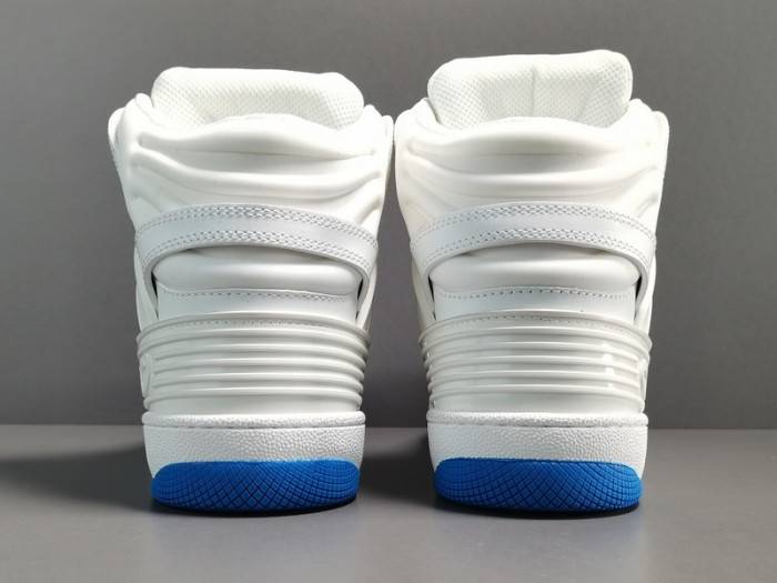 G*u*i basket sneaker
