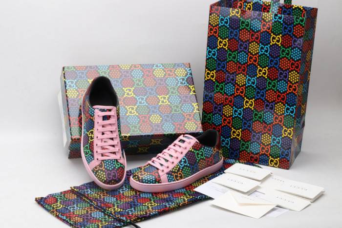 G*u*i ace embroidered low-top sneaker 610085 h2020 1115