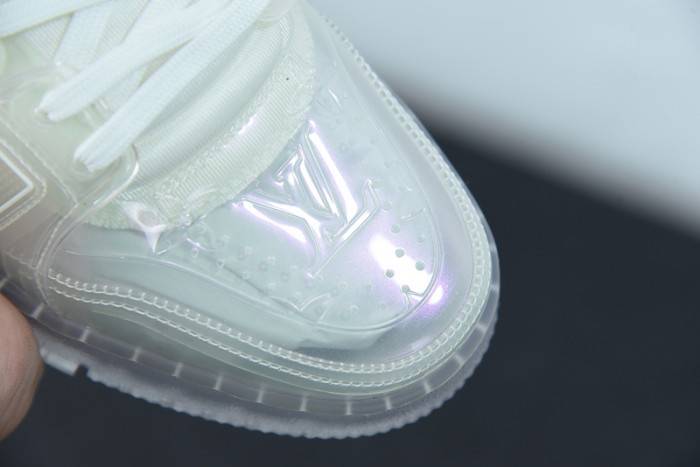 LOUI VUITTO SNEAKER
