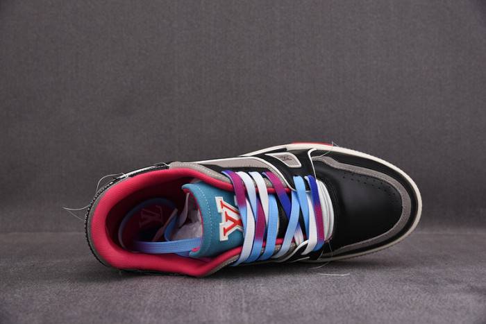 LOUI VUITTO SNEAKER