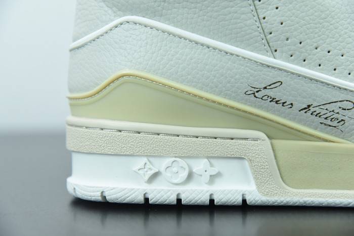 LOUI VUITTO SNEAKER