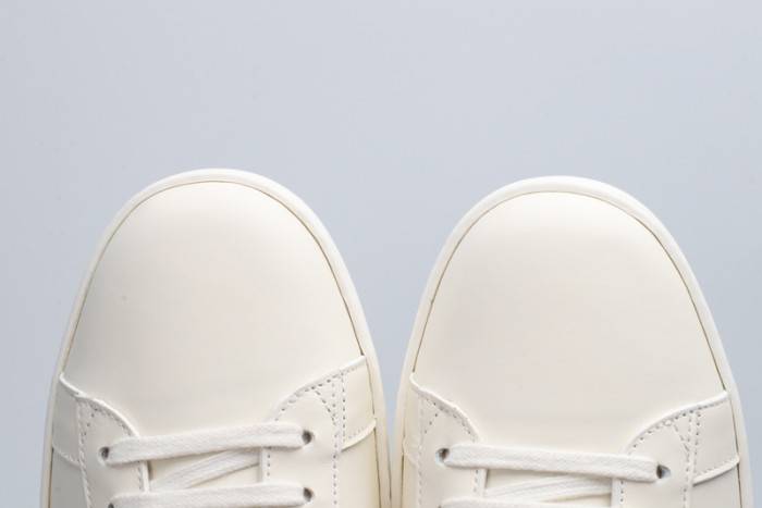 G*u*i ace embroidered low-top sneaker