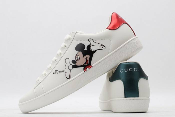 disney & G*u*i