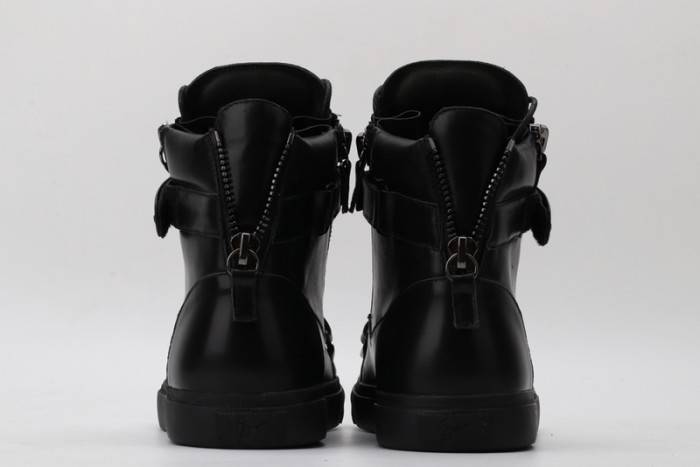 GZ SNEAKER