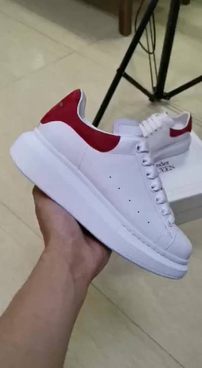 MQ Sneakers