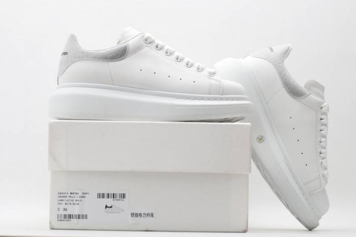 MQ Sneakers