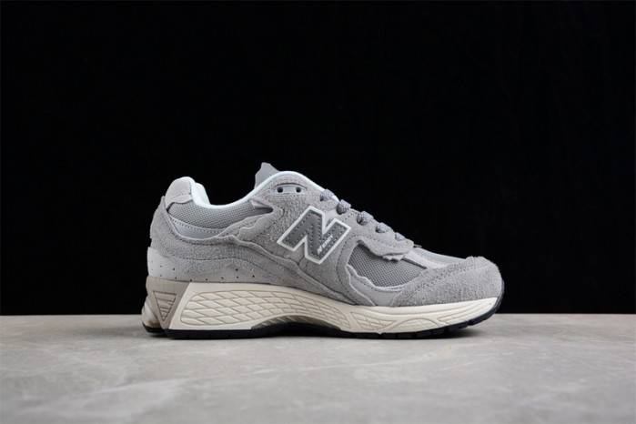 new Ba1an*e 2002r protection pack grey m2002rdm