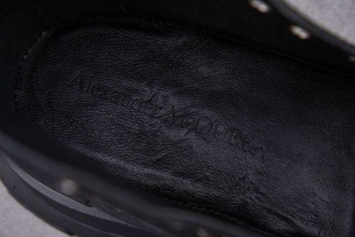 MQ Sneakers