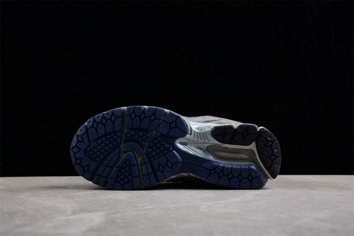 new Ba1an*e 2002r gore-tex “castlerock” m2002rxc