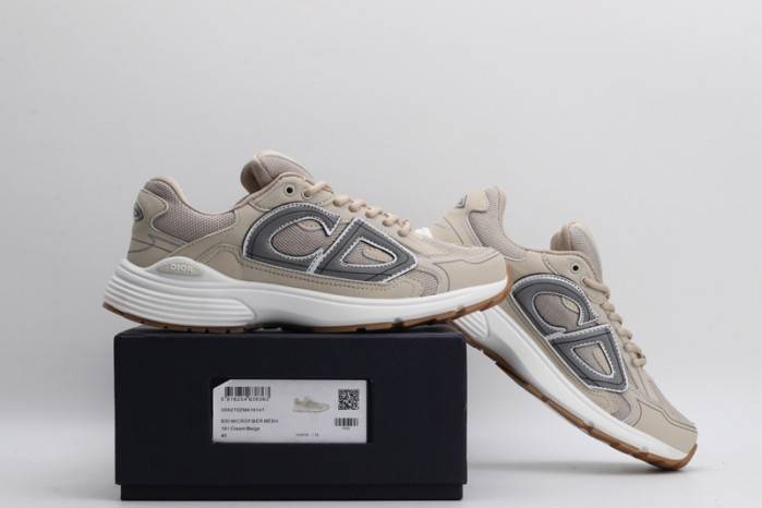 D10R B30 SNEAKER