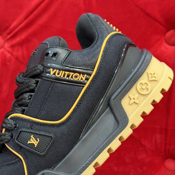 LOUI VUITTO SNEAKER