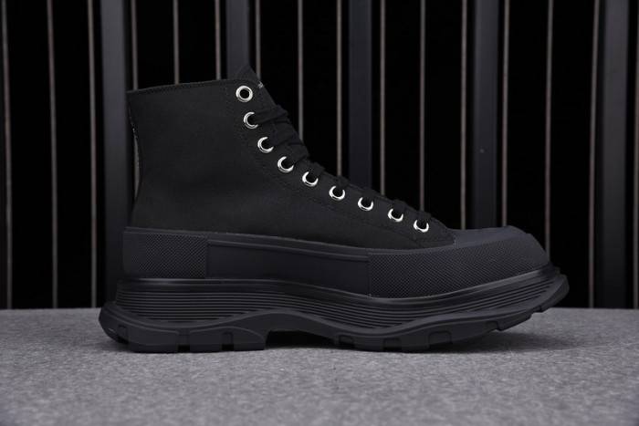 MQ Sneakers