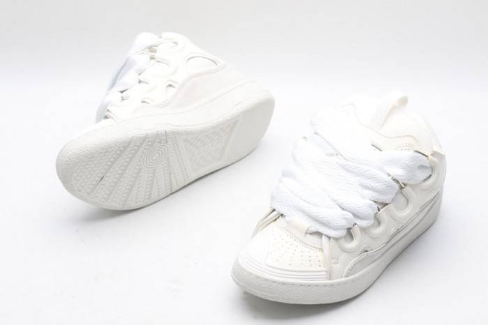 Lanu1n sneaker