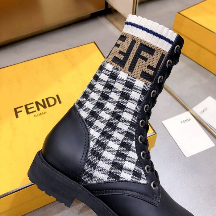 FD ANKLE BOOTS