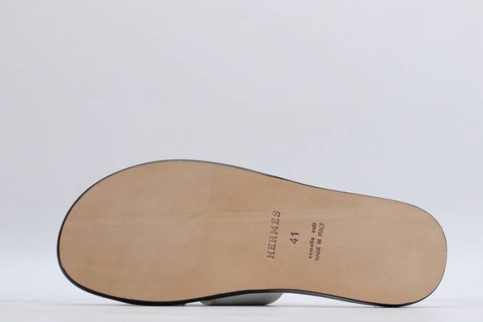 HERM*S SLIPPERS