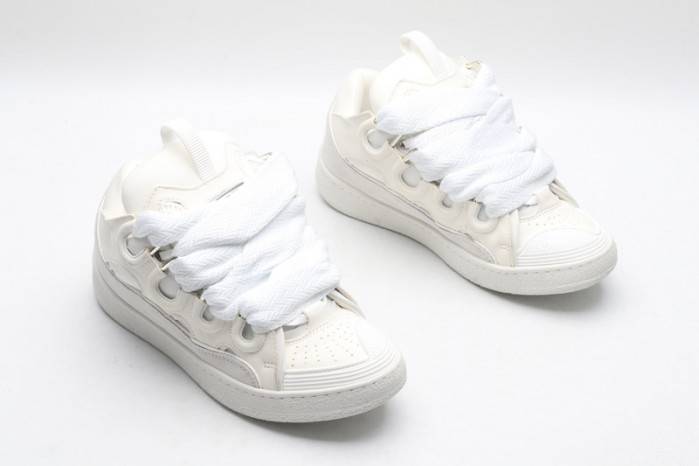 Lanu1n sneaker
