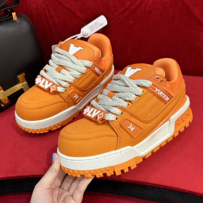 LOUI VUITTO SNEAKER