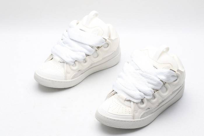 Lanu1n sneaker