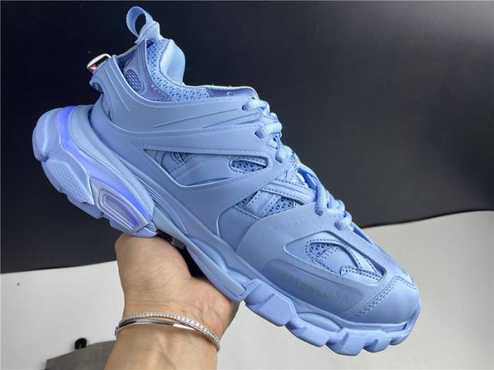 BLCG Track Trainer light blue lighted 542023-W2LA1-4800