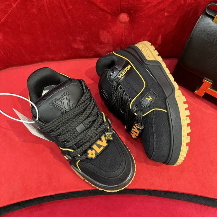 LOUI VUITTO SNEAKER