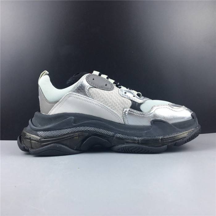 BLCG TRIPLE TRAINER ‘GRAY SILVER‘ 541624 W09E1 7320