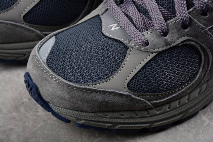 new Ba1an*e 2002r gore-tex “castlerock” m2002rxc