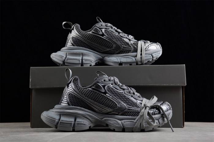 ba*len*cia*ga phanT0m sneaker w2xl10108