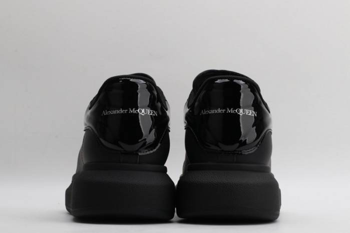 MQ Sneakers