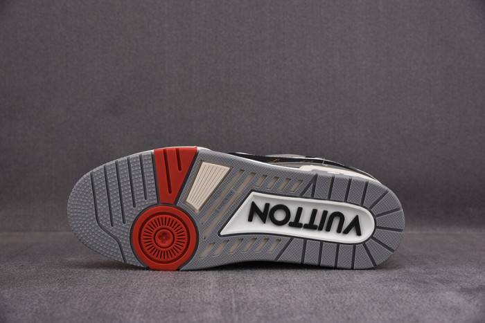 LOUI VUITTO SNEAKER