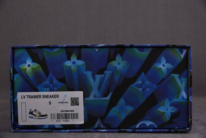 LOUI VUITTO SNEAKER