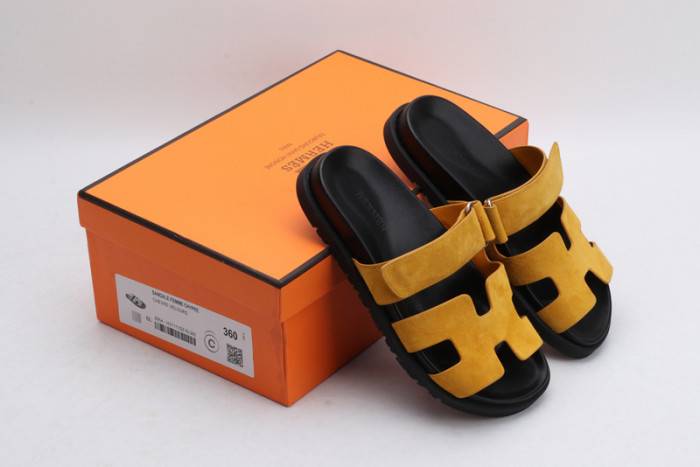 HERM*S SLIPPERS