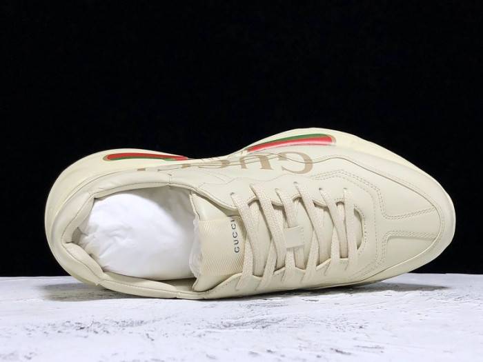 G*u*i trainer sneaker 528892 drw00 9522