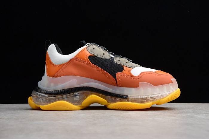 BLCG TRIPLE TRAINER ‘BLACK ORANGE’ 541624 W09E1 1766