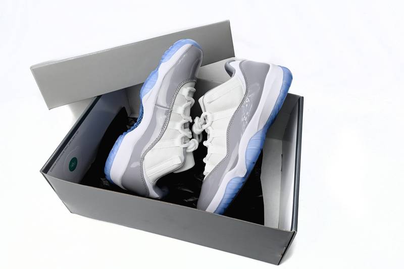Air Jordan 11 Retro Low Cement Grey
