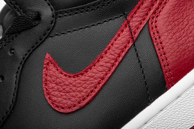 Air Jordan 1 High Banned