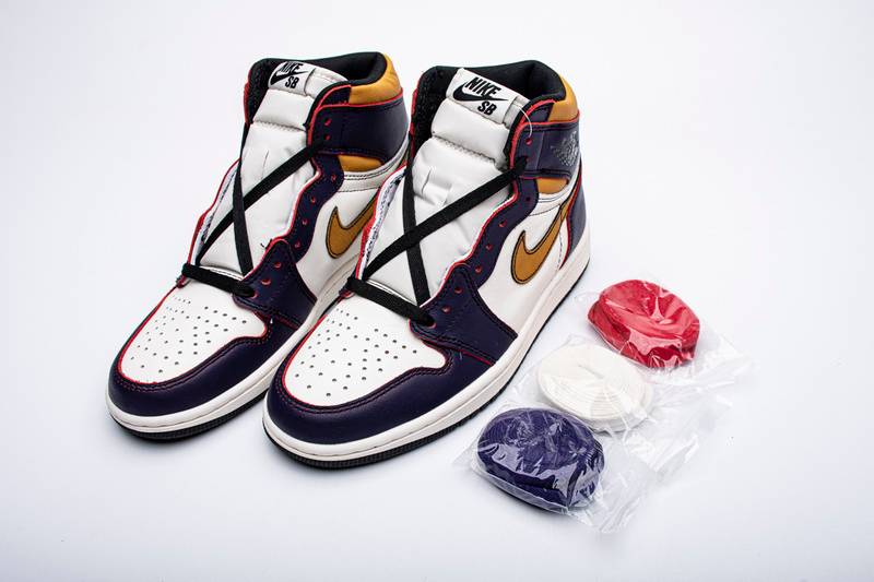 Air Jordan 1 Retro High OG LA to Chicago