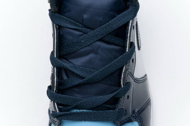 Air Jordan 1 Retro High OG UNC Patent